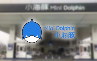 三十年炼化经验,高清洁定制油品！小海豚Mini Dolphin油站选择lyton龙门往复式全自动洗车机